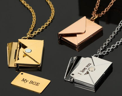 💌 Pour la Saint-Valentin : 1 collier Enveloppe d’Amour acheté = 1 OFFERT 💝 – Stock limité, ne rate pas cette preuve d’amour !
