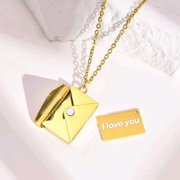 💌 Pour la Saint-Valentin : 1 collier Enveloppe d’Amour acheté = 1 OFFERT 💝 – Stock limité, ne rate pas cette preuve d’amour !